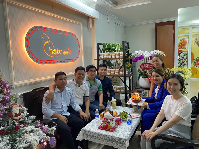 HotaNuts office & team 3
